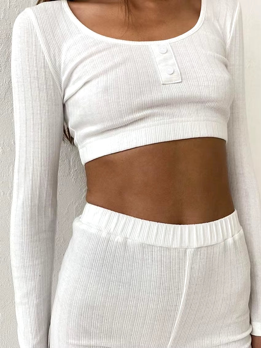 2 Piece Set - Casual Long Sleeve Crop top and Shorts 